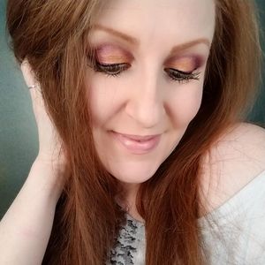 Meet your Posher, Becky